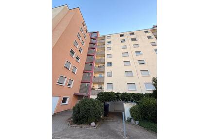 3,5 Zimmer zu vermieten in Hemmingen |Aufzug | Balkon |Stellplatz