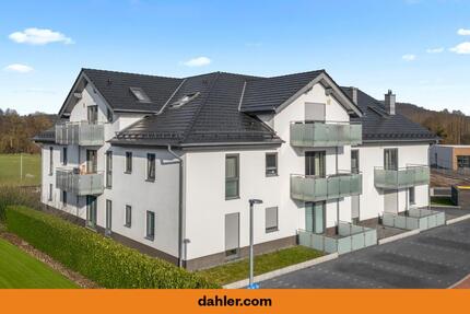 Helle 3-Zimmer-DG-Wohnung mit 2 Balkonen und Traumausblick - Schauenburg