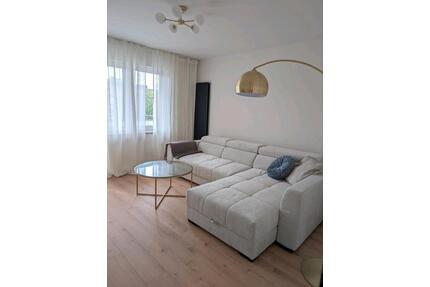 flex rent: furnished 3 room flat with balcony near Volksgarten - Düsseldorf Stadtbezirk 3