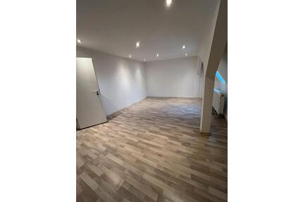 Kernsanierte Wohnung 85 m² mit 3,5 Zimmer ab sofort zu vermieten - Hagen Hagen-Mitte