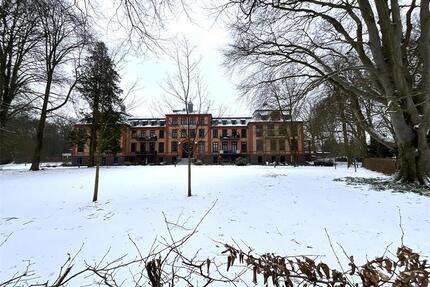 Hochwertige und ruhige 3 Zimmer Wohnung, ca. 130,00 m², 1. OG, mit Ostbalkon im Schemmannpalais - Hamburg Wandsbek