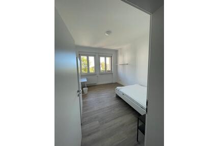 WG-Zimmer in Stuttgart | 4er Wg | 1 Zimmer frei