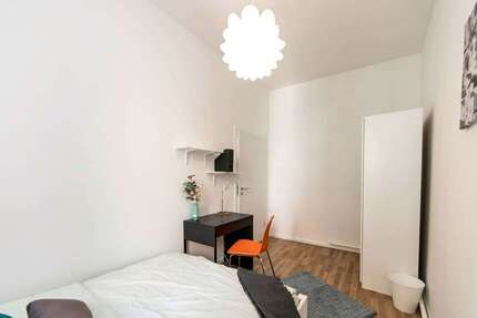 WG-Zimmer in Berlin 680,00 € 11 m²