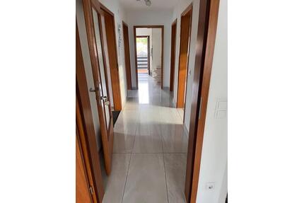 3 Zimmer Dachgeschosswohnung in Illerkirchberg zu Vermieten