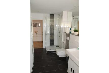 2 WG Zimmer in einer 4er WG in Augsburg