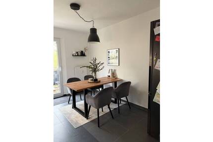 neuwertige 3 Zimmerwohnung im renovierten Objekt - Duisburg Duissern