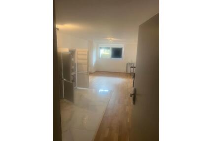 Schöne 2 Zimmer Wohnung zu vermieten - Eggenstein-Leopoldshafen