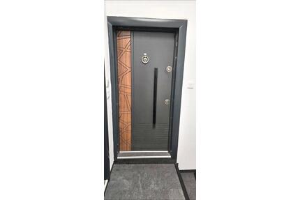 1 ½ Zimmer Wohnung 2OG Ruhrort Kernsaniert - Duisburg Laar