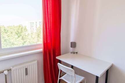 WG-Zimmer in Berlin 560,00 € 10 m²