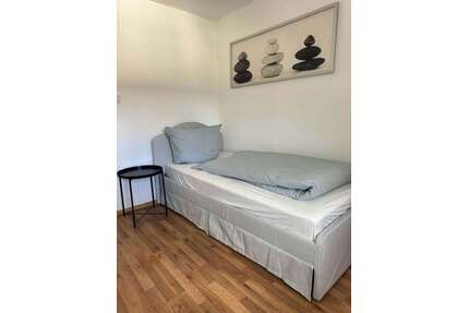 WG-Zimmer in Düsseldorf 699,00 € 15 m²
