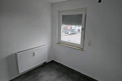 Helle 2 Zimmer Dachgeschoss Wohnung in Hefigkofen ca 55qm - Friedrichshafen