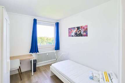 WG-Zimmer in Düsseldorf 609,00 € 10 m²