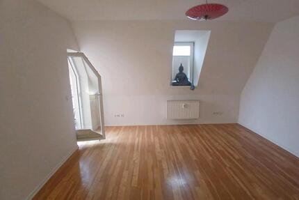Augsburg Stadtmitte: Zimmer im Yogastudio mieten