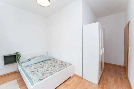 WG-Zimmer in Berlin 630,00 € 12 m²