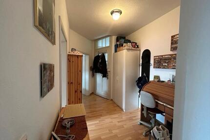 2 Zimmer Wohnung Untere Hauptstraße, 09228 Chemnitz (Jobcenter ja