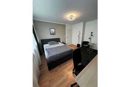WG-Zimmer in Frankfurt am Main 645,00 € 18 m²