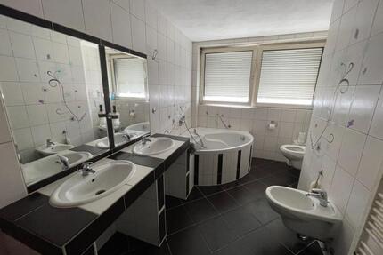 5-Zimmer Wohnung+Küche in Koblenz Lützel inkl. Balkon Parkfläche