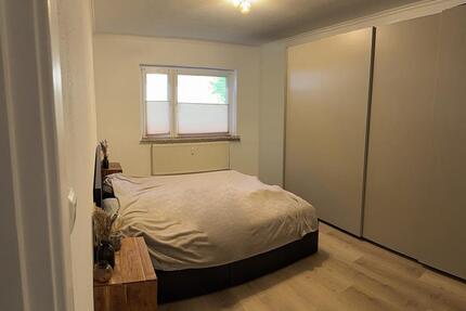 Saniertes 20 qm Zimmer Winterhude, teilmöbliert, 700 € warm - Hamburg Alsterdorf