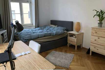 WG-Zimmer in München 865,00 € 16 m²