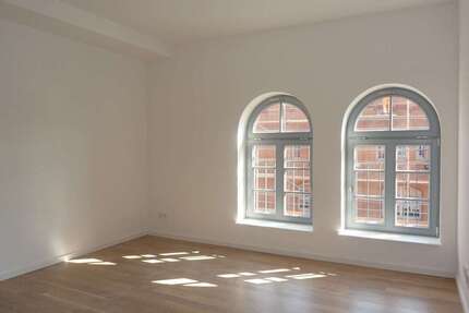 Wohnung zum Mieten in Leipzig 549,47 € 47.78 m²