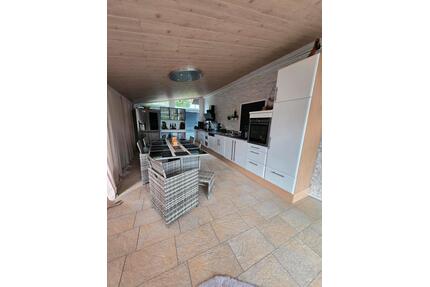 5 Zimmer wohnung - 1.900,00&nbsp;EUR Kaltmiete, ca.&nbsp; 157,00&nbsp;m&sup2; in Trossingen (PLZ: 78647)