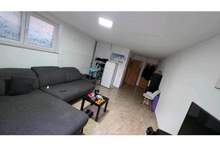 2 zimmer wohnung - 800,00&nbsp;EUR Kaltmiete, ca.&nbsp; 40,00&nbsp;m&sup2; in Rottenburg am Neckar (PLZ: 72108)