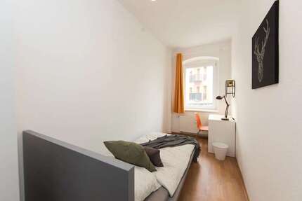 WG-Zimmer in Berlin 640,00 € 8 m²