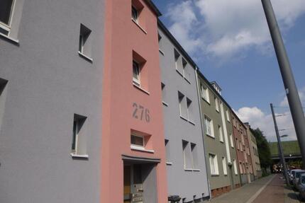 3-Zimmer-Wohnung mit zwei Badezimmern in Gelsenkirchen Buer