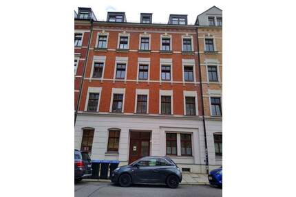 Schöne 3 Raum WG Wohnung mit Balkon in ruhiger Lage von Chemnitz