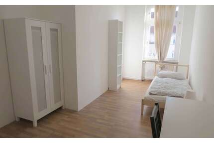 WG-Zimmer in Berlin 590,00 € 12 m²