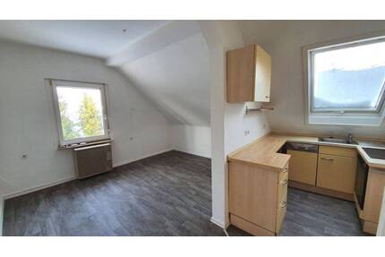 2 Zimmer Dachgeschosswohnung im Grünen - Ennepetal Büttenberg