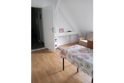 1 Zimmer Wohnung in Berlin Neuköln zu vermieten Warmmiete 500€