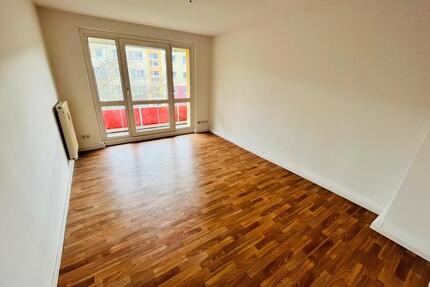 Attraktive 3 Zimmer Wohnung im schönen Görden! - Brandenburg an der Havel