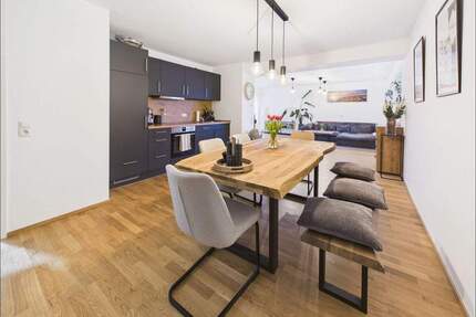 Moderne 2 - Zimmer Wohnung mit Balkon und Einbauküche in Schweinheim! - Aschaffenburg