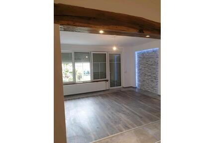 4 Zimmer Wohnung - 1.100,00&nbsp;EUR Kaltmiete, ca.&nbsp; 135,00&nbsp;m&sup2; in Petershagen (PLZ: 32469)