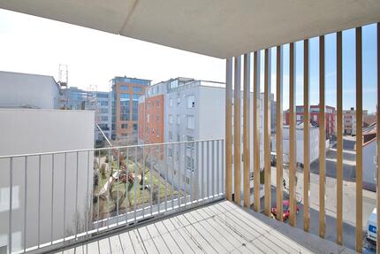 2-Zimmer Wohnung mit 2 Balkonen - Böblingen