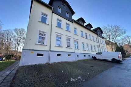 Gemütliche 3-Zimmer mit neuem Laminat, Wanne und Balkon in sehr guter Lage! - Chemnitz Borna-Heinersdorf