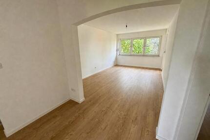 Kernsaniert: helle 3-Zimmer Wohnung Korschenbroich-Zentrum