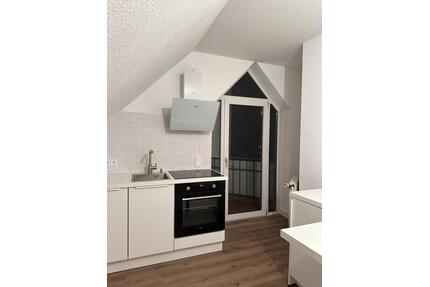 2- Zimmer DG Wohnung in Delbrück mit Balkon