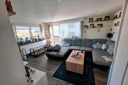 Kernsanierte 4 Zimmer Wohnung in Köngen mit Großem L Balkon