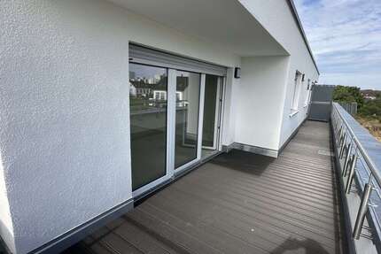 Wohnung zum Mieten in Troisdorf 1.575,00 € 99.17 m²