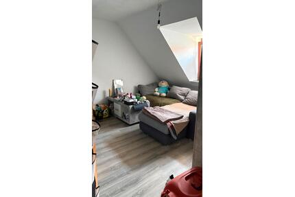 2 Zimmer Wohnung in Geestemünde (Bitte Beschreibung lesen!) - Bremerhaven