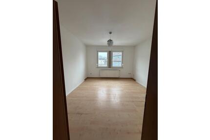 Ruhige aber zentral gelegene 3-Zimmer Wohnung - Neustadt bei Coburg