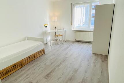 Frisch renovierte 1 Zimmer Studentenwohnung in Uninähe - Saarbrücken Scheidt