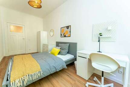 WG-Zimmer in Berlin 690,00 € 14.3 m²