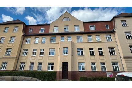 sofort bezugsfrei - 2 Zimmer mit kleinem Balkon - Taucha