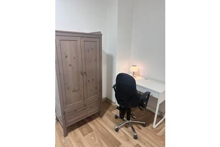 WG-Zimmer Berlin-Pankow 13156 - 500,00&nbsp;EUR Kaltmiete, ca.&nbsp; 11,00&nbsp;m&sup2; in Berlin (PLZ: 13357) Mitte