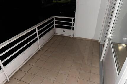 2 Zimmer Küche Bad Balkon - 1.100,00&nbsp;EUR Kaltmiete, ca.&nbsp; 67,00&nbsp;m&sup2; in Nußloch (PLZ: 69226)