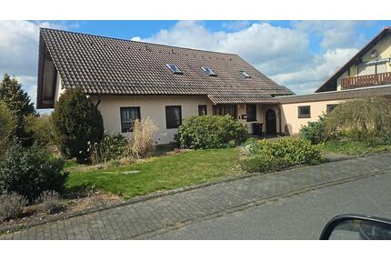 4 Zimmer Wohnung - 1.250,00&nbsp;EUR Kaltmiete, ca.&nbsp; 130,00&nbsp;m&sup2; in Wertheim (PLZ: 97877)