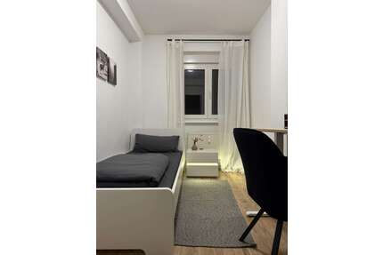 WG-Zimmer in Frankfurt 447,00 € 9 m²
